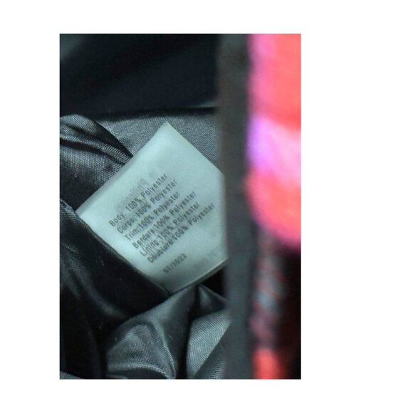 SOLD Victoria’s Secret Red Plaid Flannel Holiday Tote Bag - Picture 6 of 8